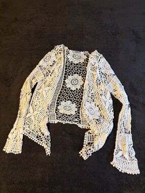 ISSI Cream Lace Cover Up